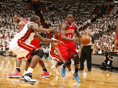 nba直播吧雨燕无插件高清APP_免费在线nba直播吧雨燕高清手机版~步行者直播